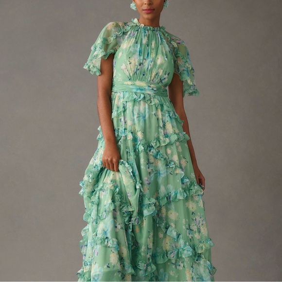 Mac Duggal Dresses & Skirts - Mac Duggal Green Floral Maxi Dress